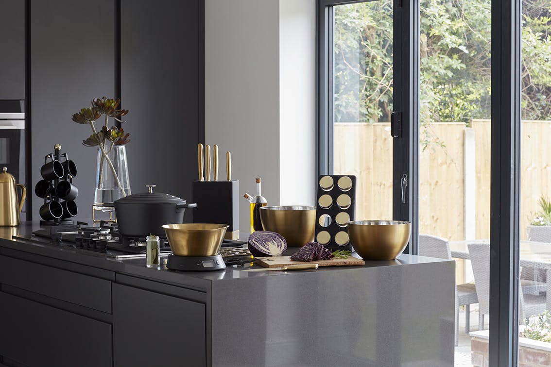 Electronic Dual Dry and Liquid Scales - Brass Finish Bowl