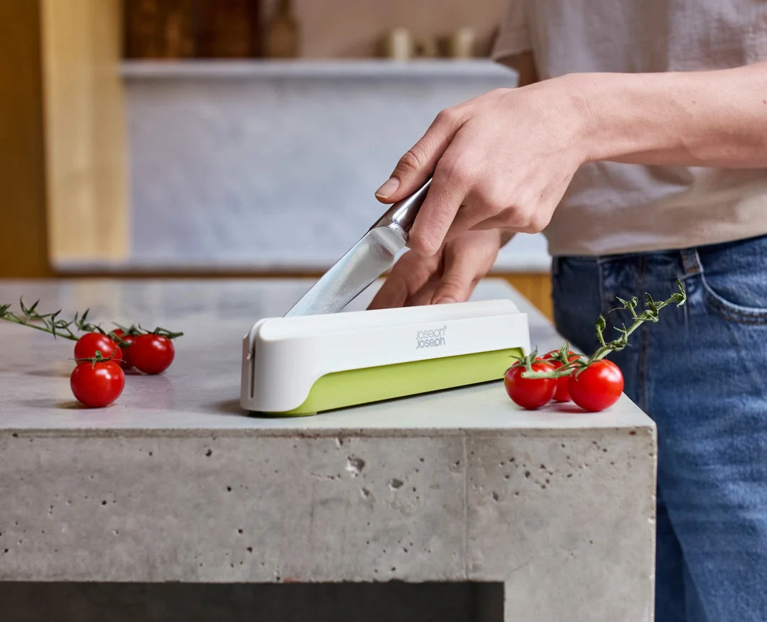 Halve-It Slicing Tool - The Organised Store