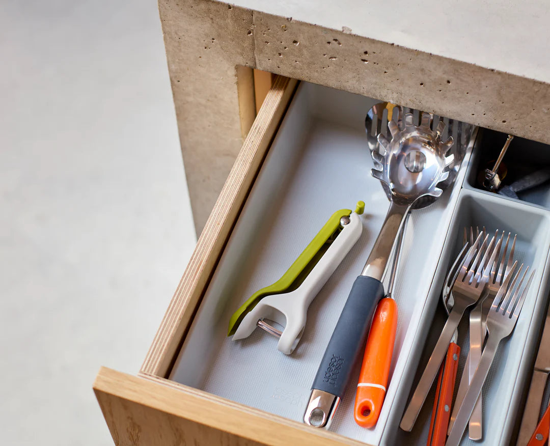 Tweezy 2in1 Pitter and Huller