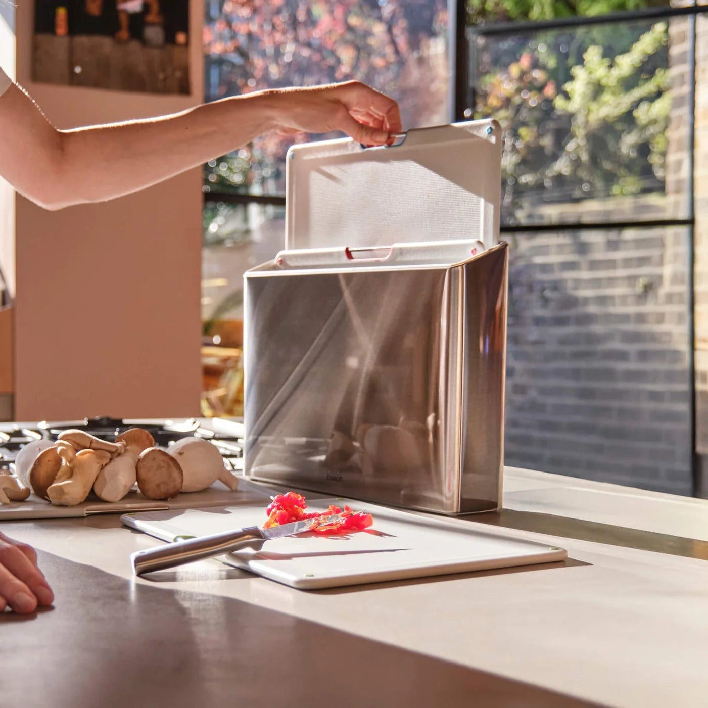 Steel 4-piece Stone Chopping Board Set With Stainless-Steel Case