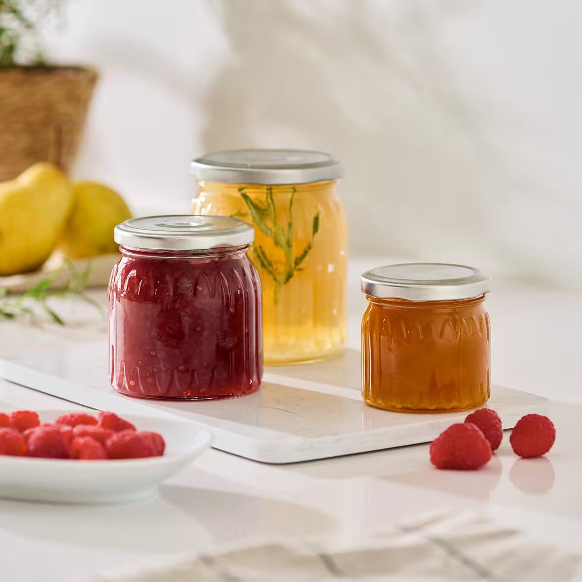 Mason Jar with Metal Lid