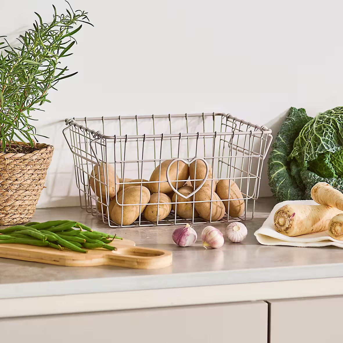 Stackable Metal Storage Basket- Heart