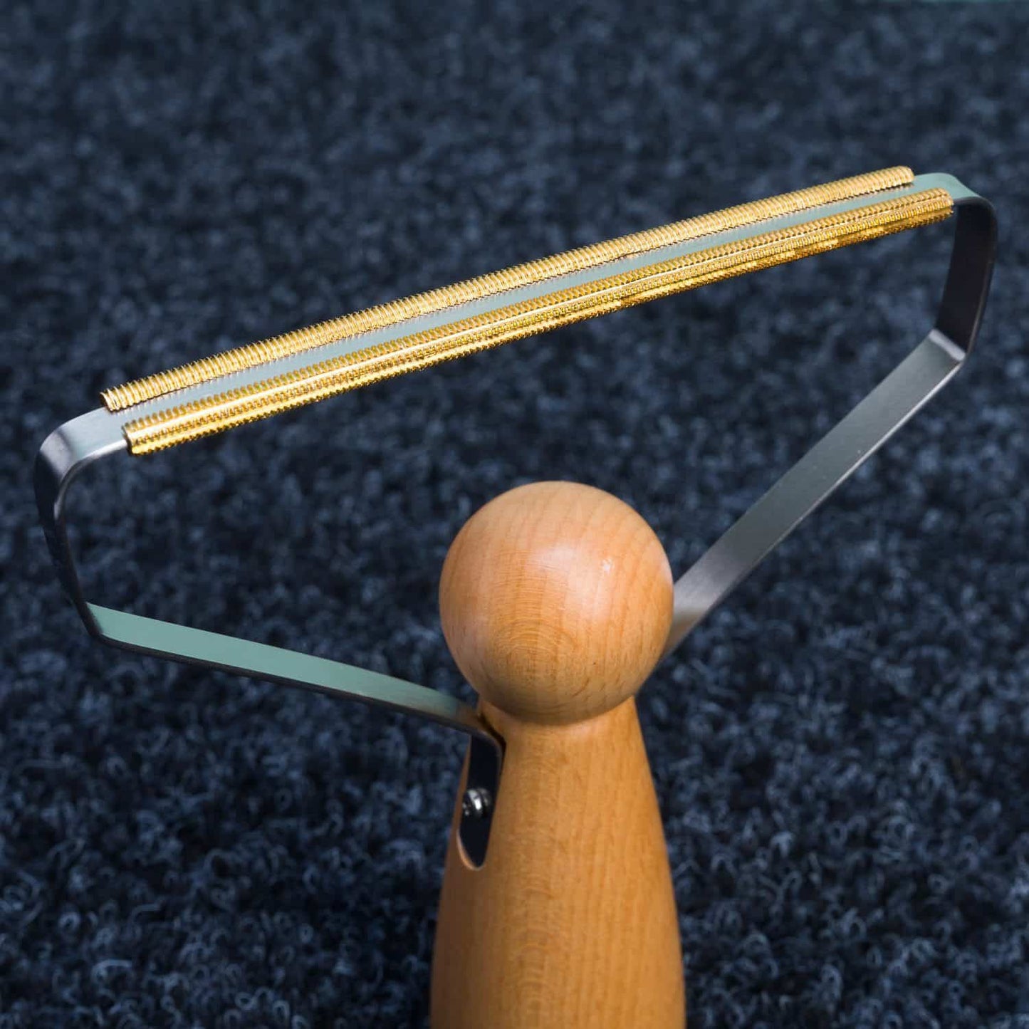 Mr. Lint- Fabric Lint Remover - The Organised Store
