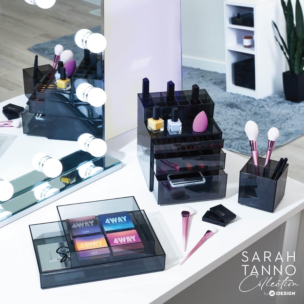 Divided Makeup Box from the Signature Series by Sarah Tanno