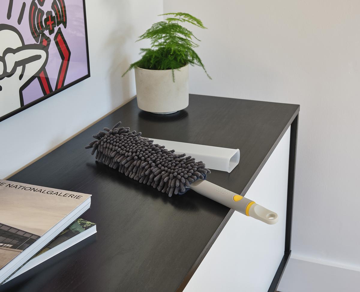 Cleantech Duster With Storage Sheath