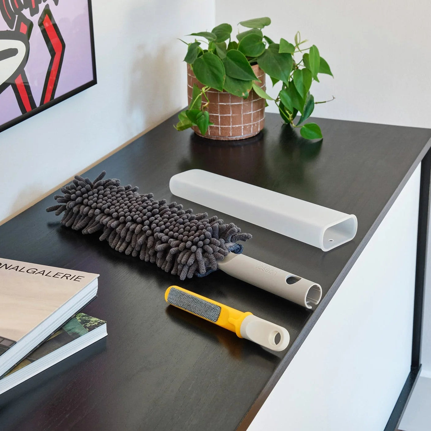 Cleantech Duster With Storage Sheath