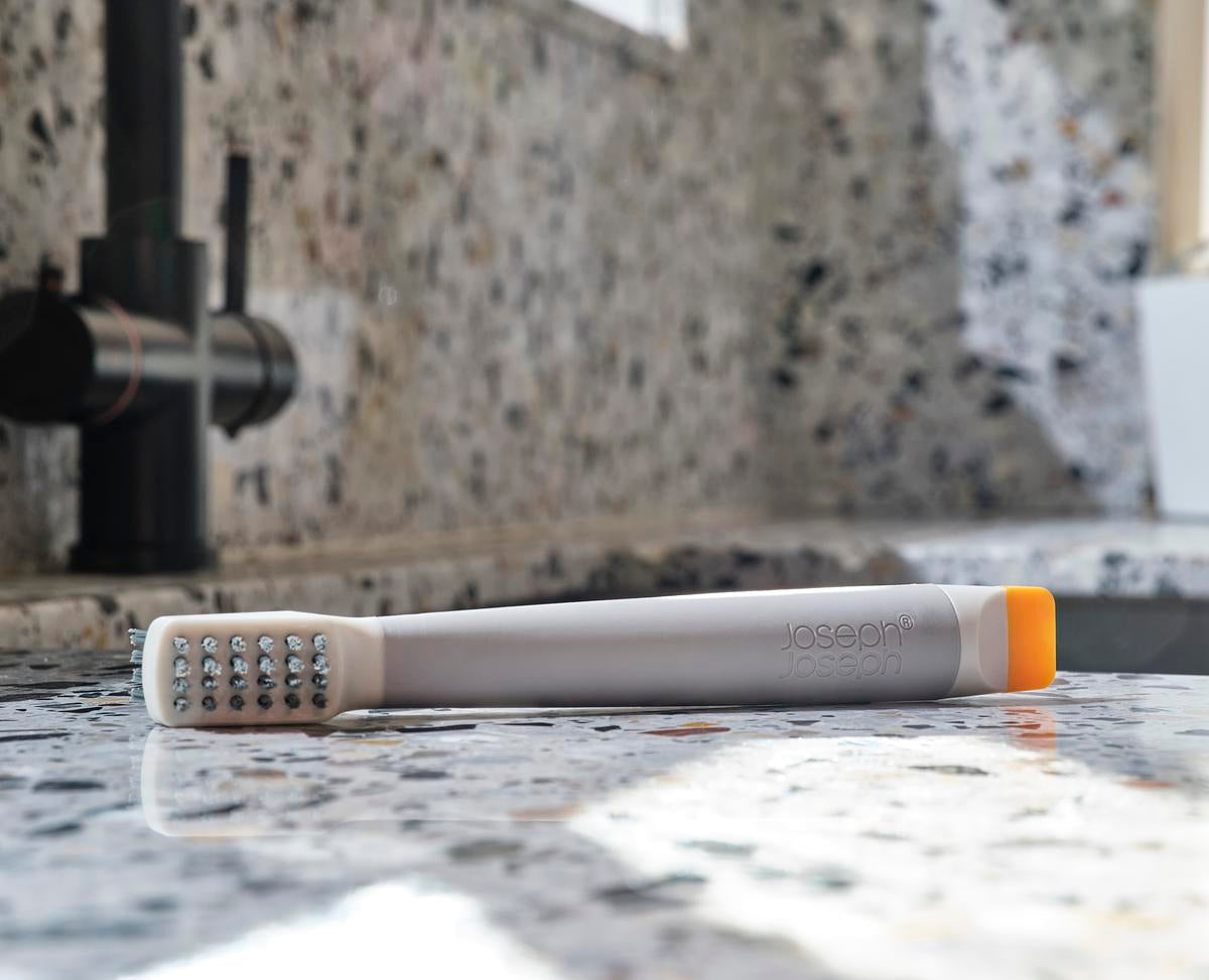 Cleantech 3-In-1 Detail Brush