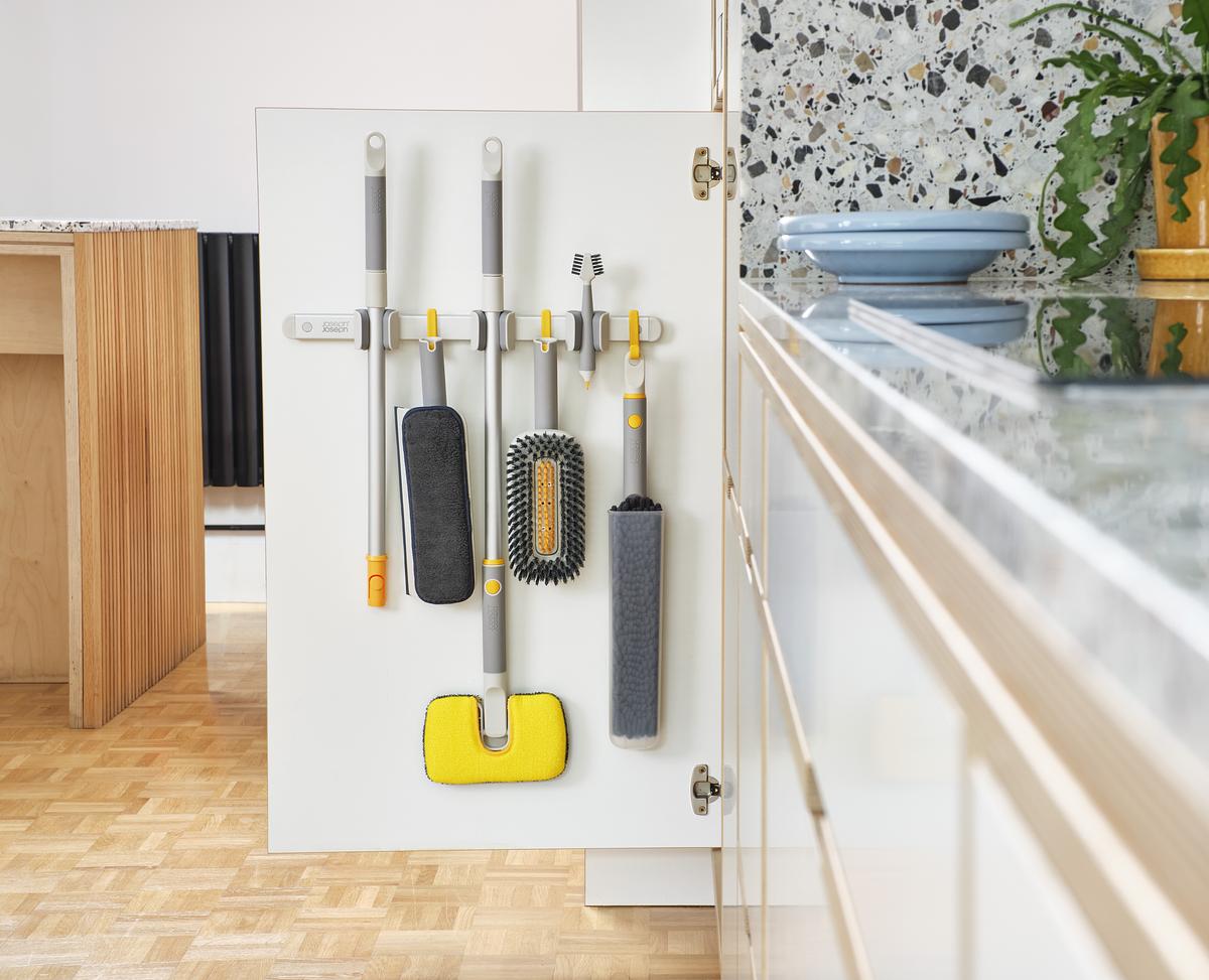 Cleantech Duster With Storage Sheath