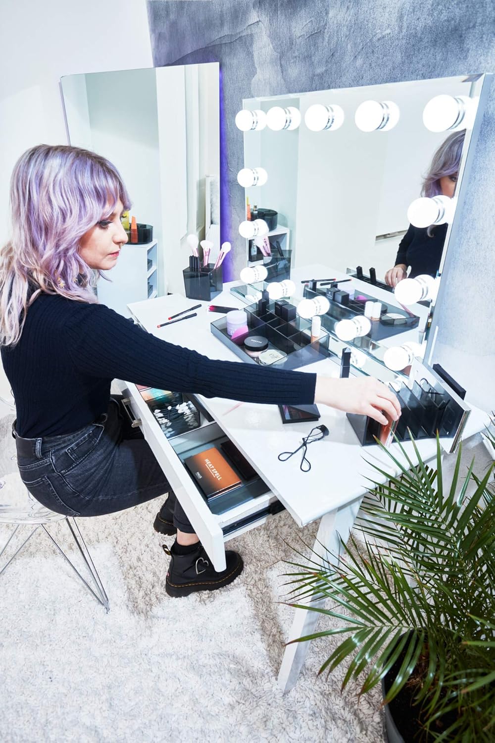 Divided Makeup Box from the Signature Series by Sarah Tanno