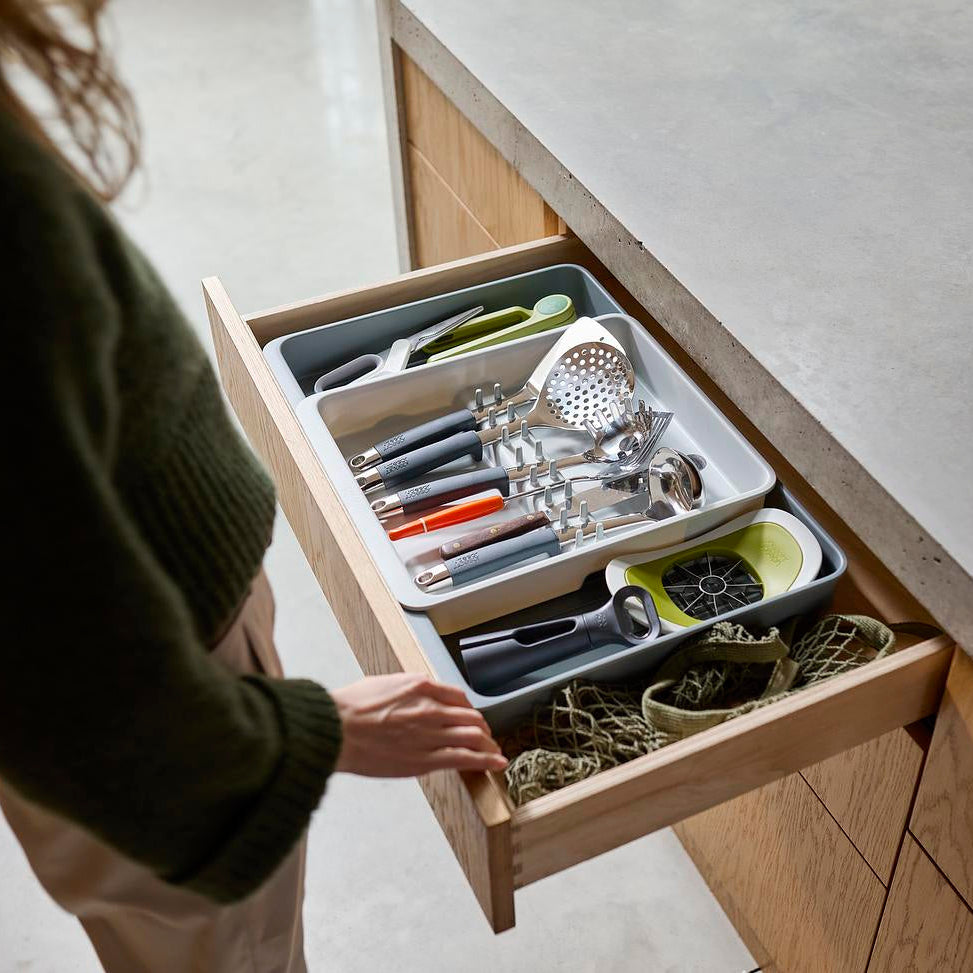 DrawerStore™ Expanding Utensil & Gadget Organiser