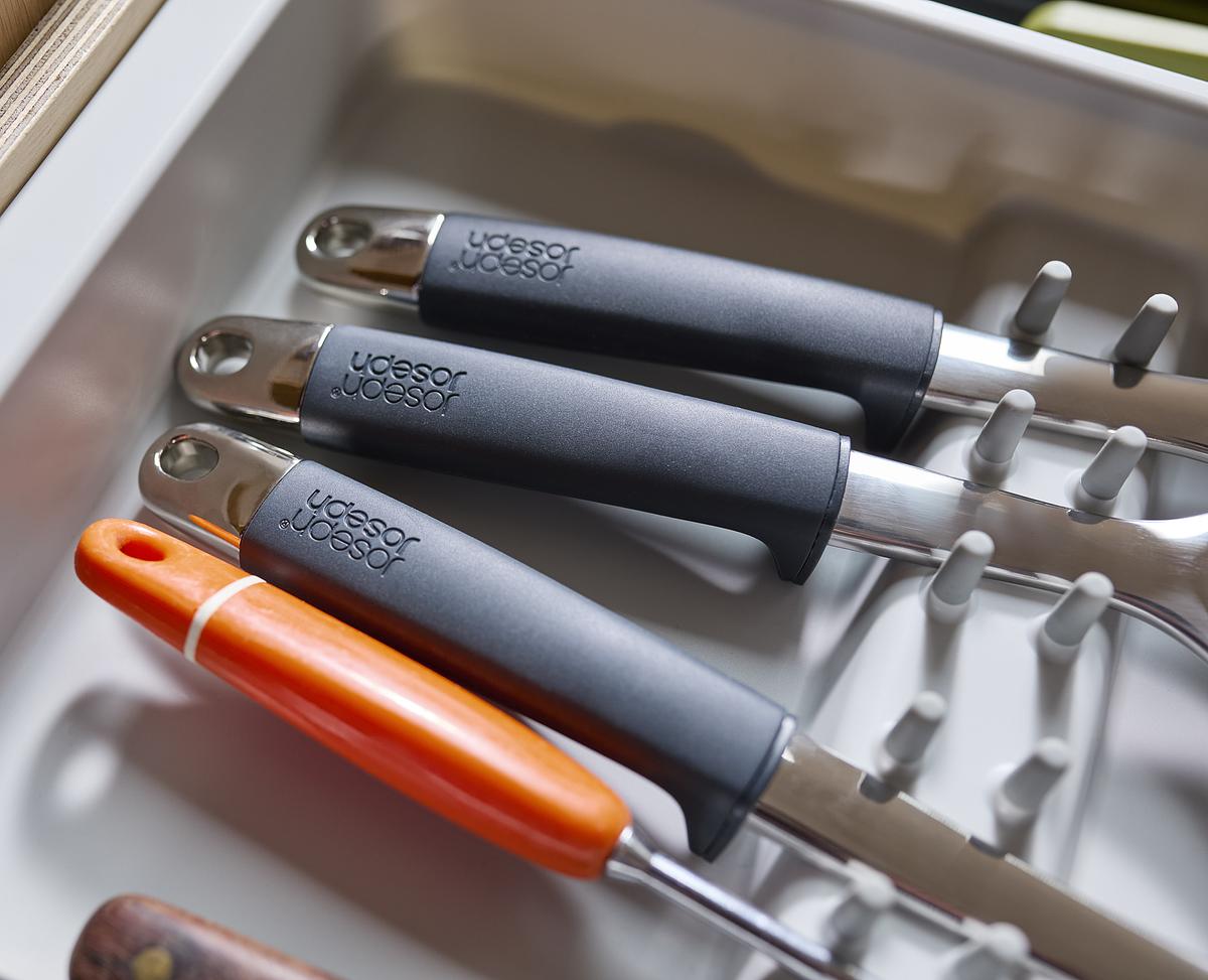 DrawerStore™ Expanding Utensil & Gadget Organiser - The Organised Store