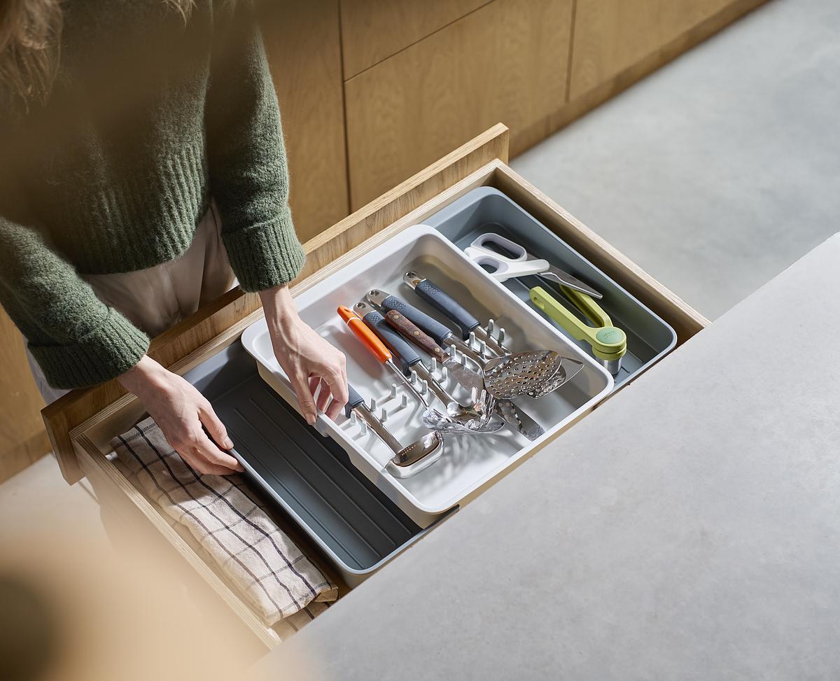 DrawerStore™ Expanding Utensil & Gadget Organiser