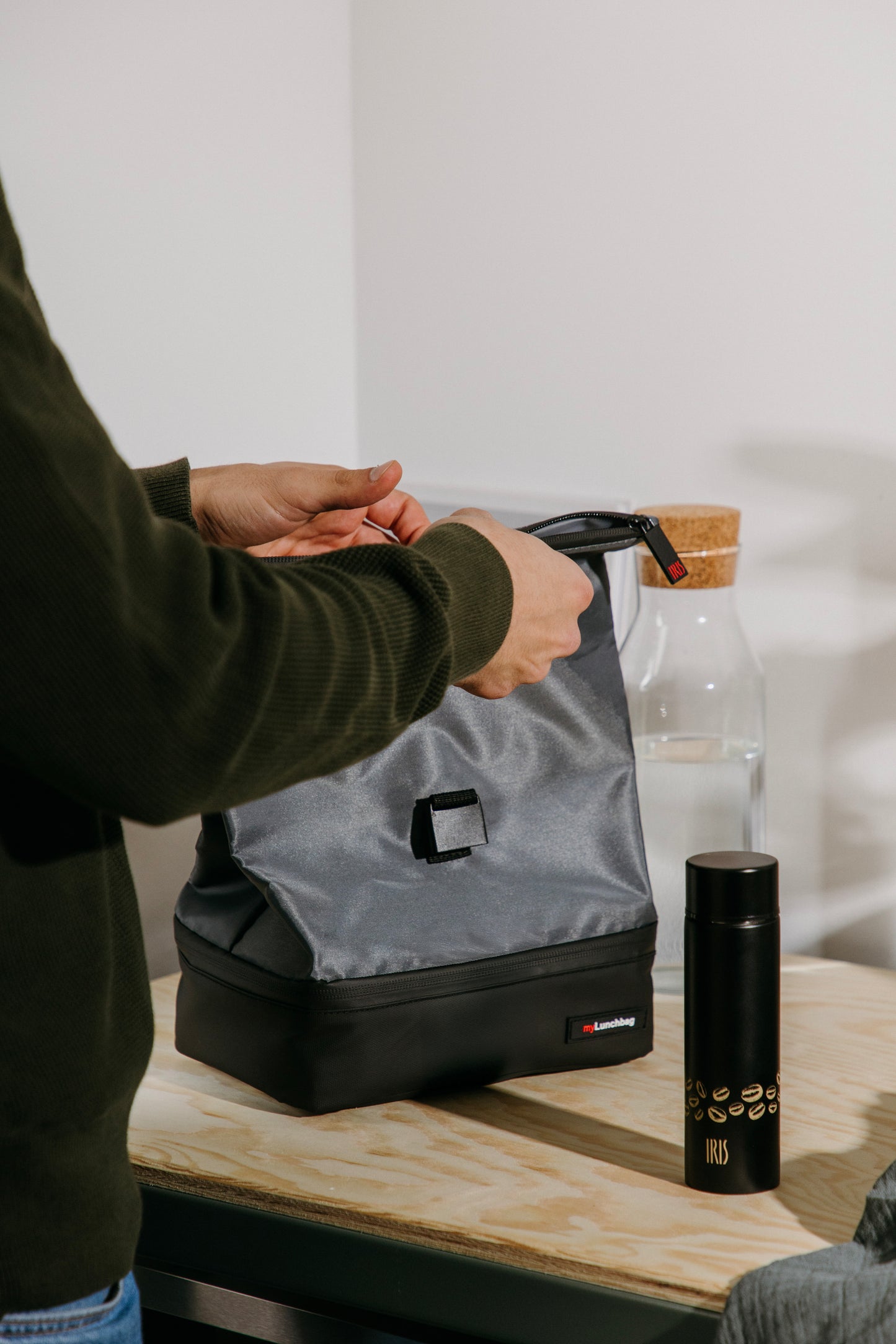 Compact Insulated LunchBag -Various-6L