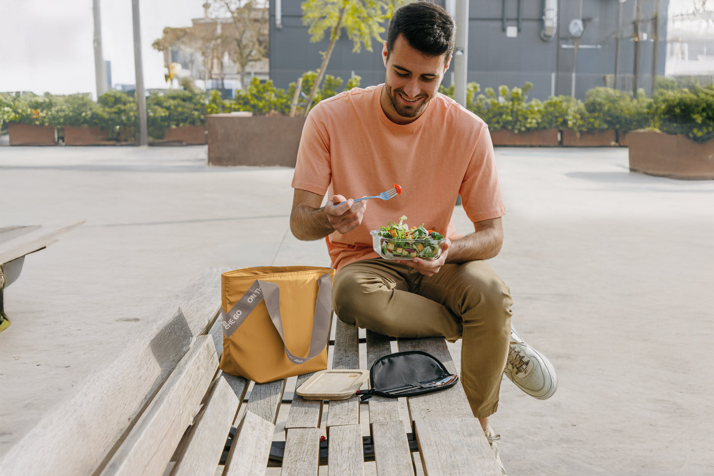 Tote On The Go-Various- 3.7L