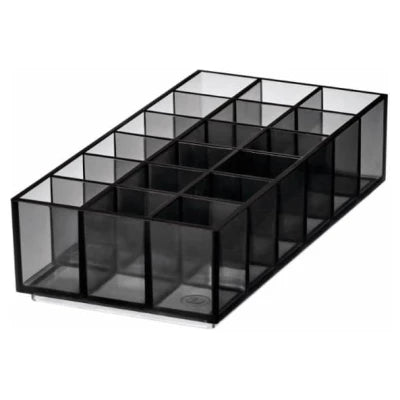 Cosmetic Lip Station by Sara Tanno