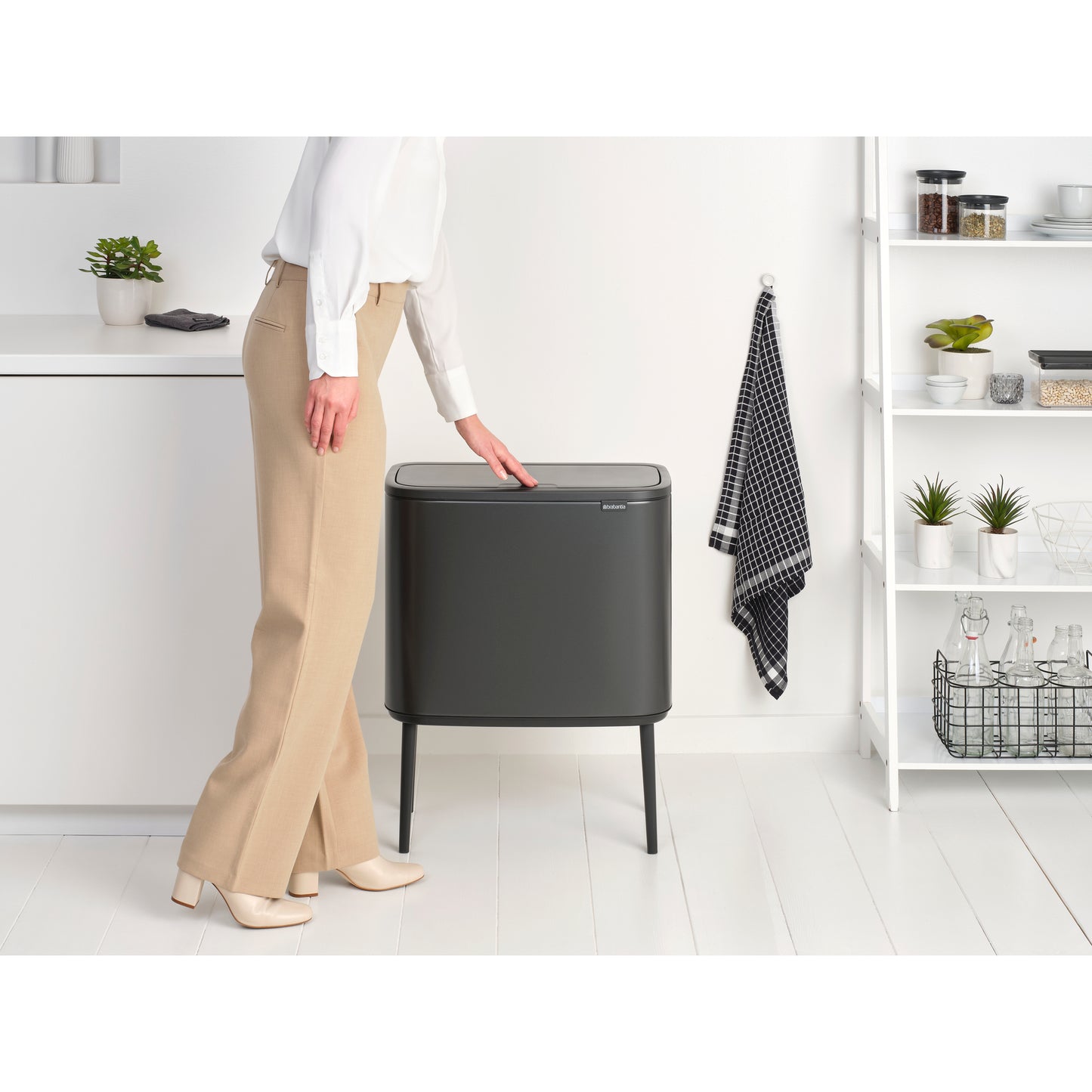 BO Touch Bin 11 + 23 Litre- Confident Grey