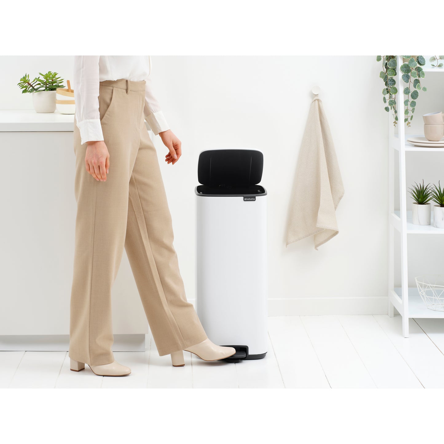 Bo Pedal Bin, 30 Litre - Various Colours