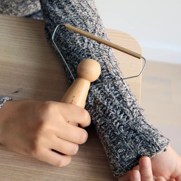 Mr. Lint- Fabric Lint Remover - The Organised Store