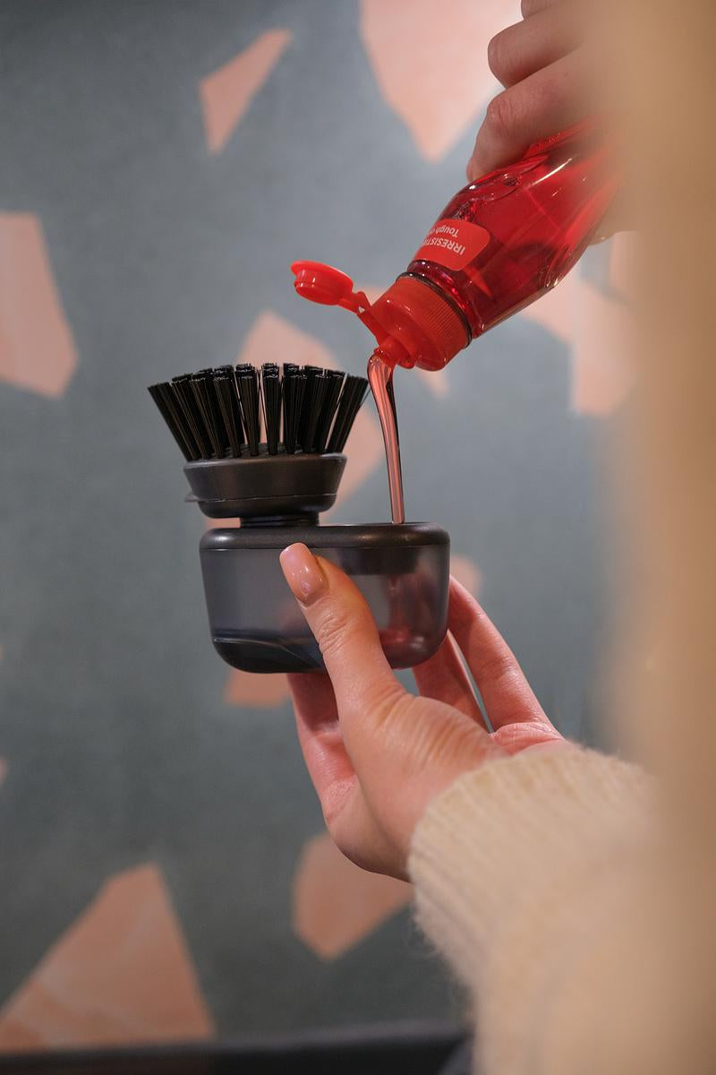 SinkTech™ Compact Soap Dispensing Washing Up Brush with Steel Stand - The Organised Store