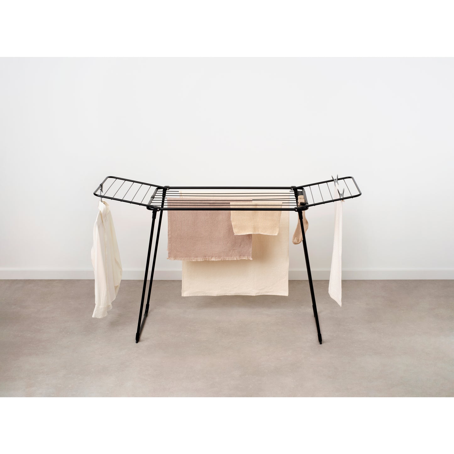 HangOn Drying Rack - Black- 18M