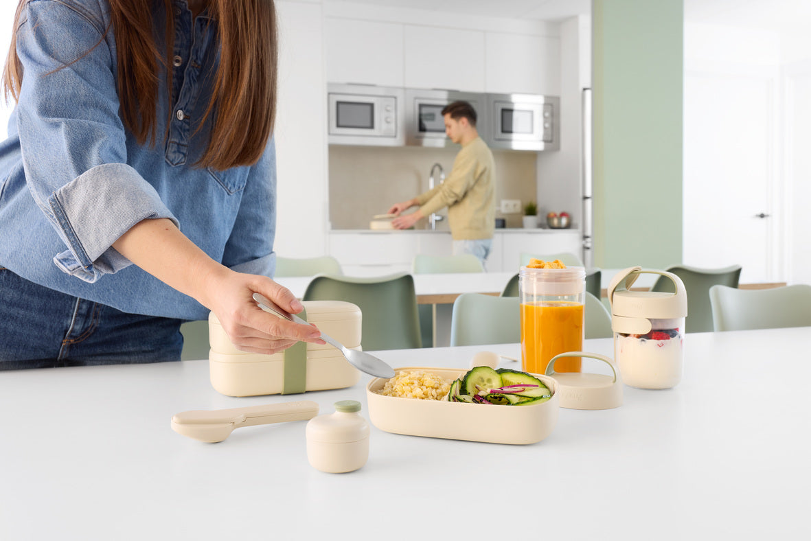 Natural Cutlery Set with Case