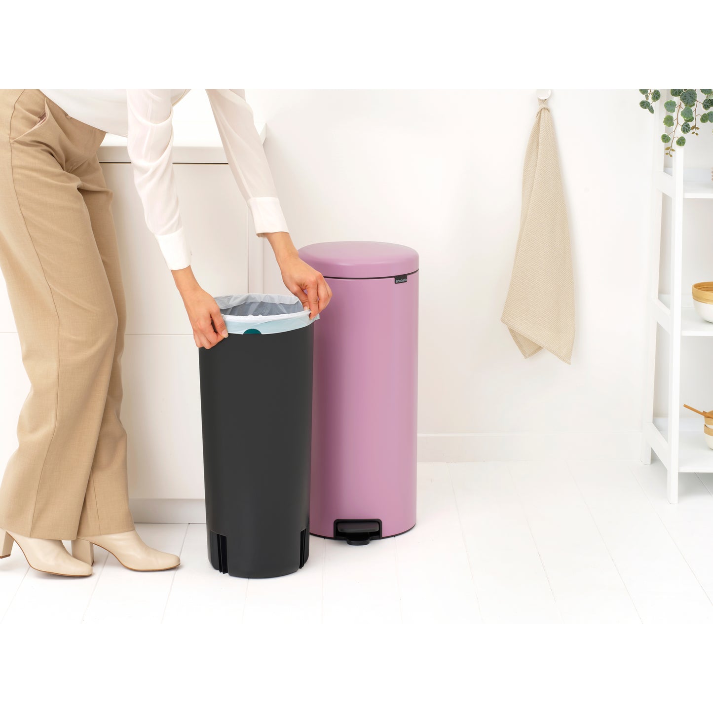 Newicon Pedal Bin- Lilac Pink-30L