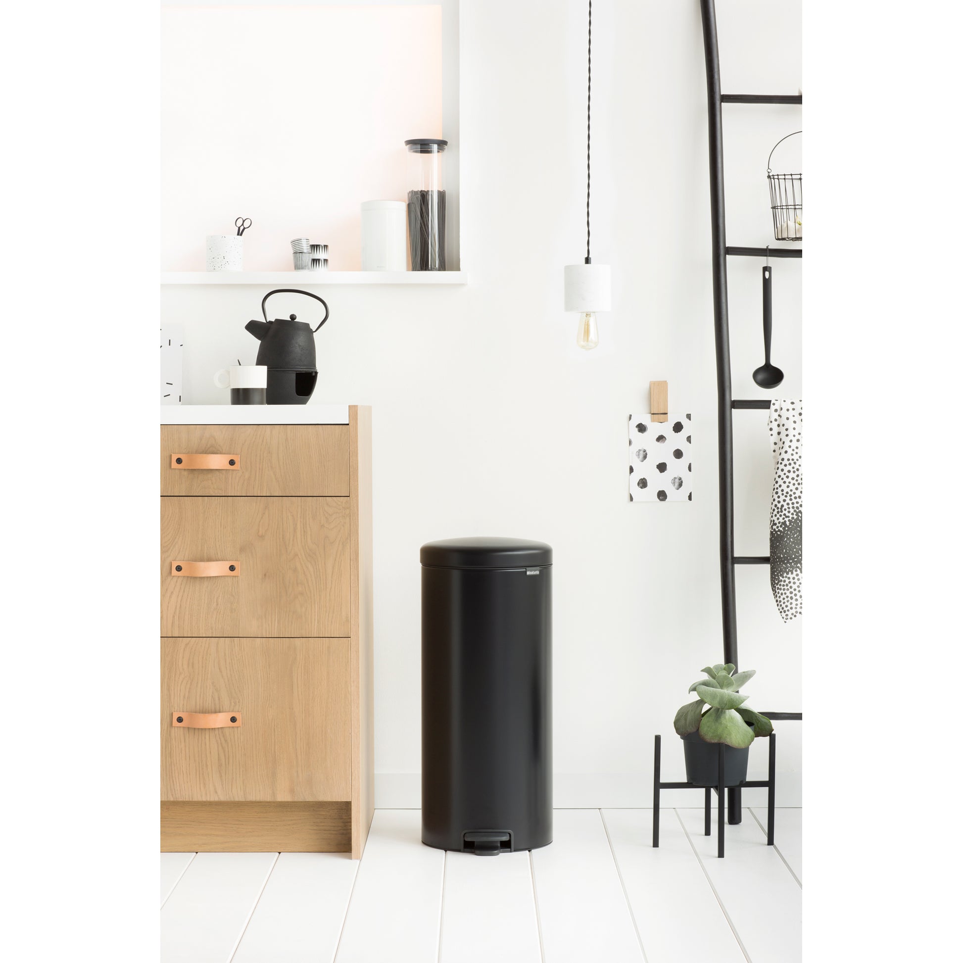 NewIcon Pedal Bin- 30 Litre - The Organised Store