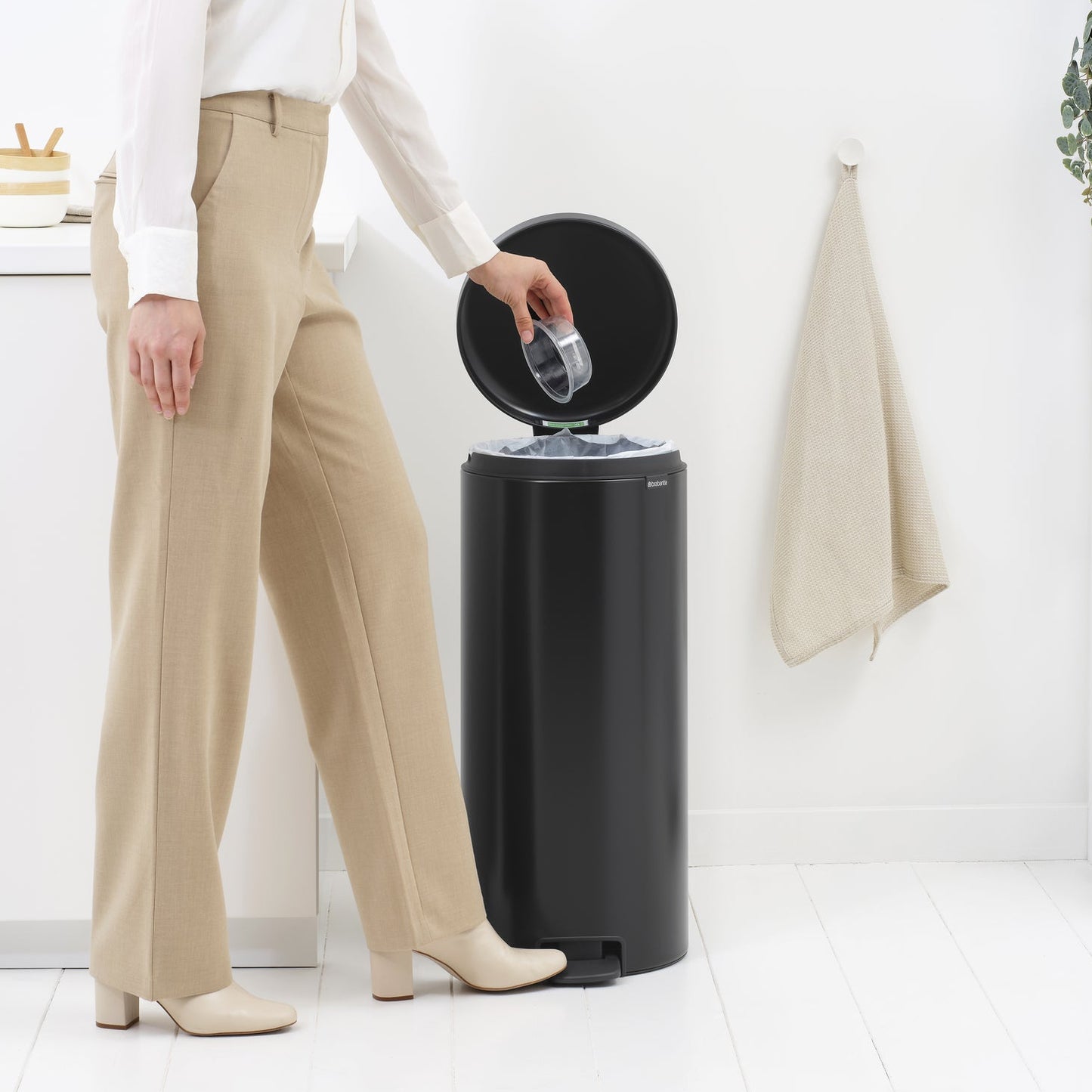 NewIcon Pedal Bin- 30 Litre - The Organised Store