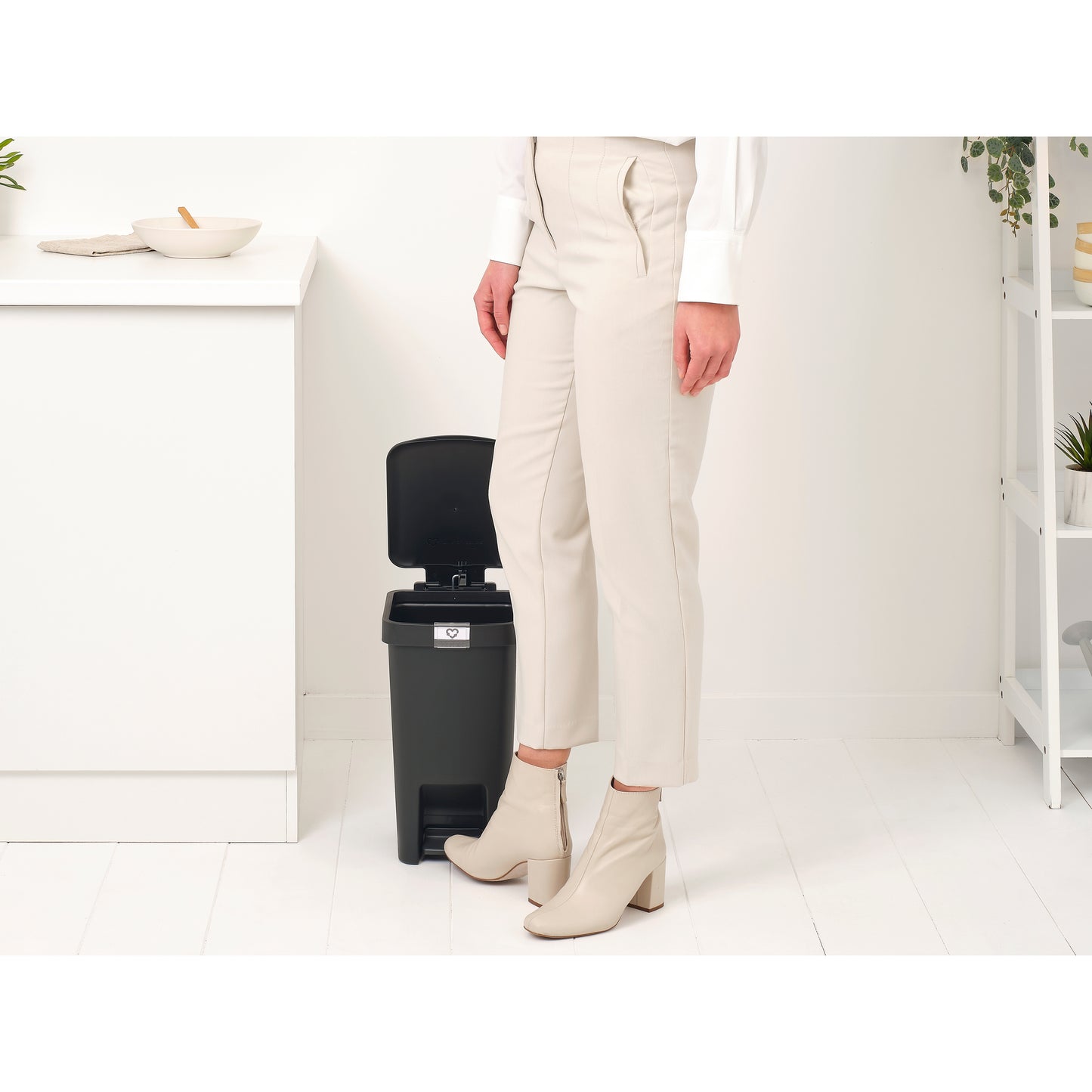 StepUp Pedal Bin 10L - Dark Grey