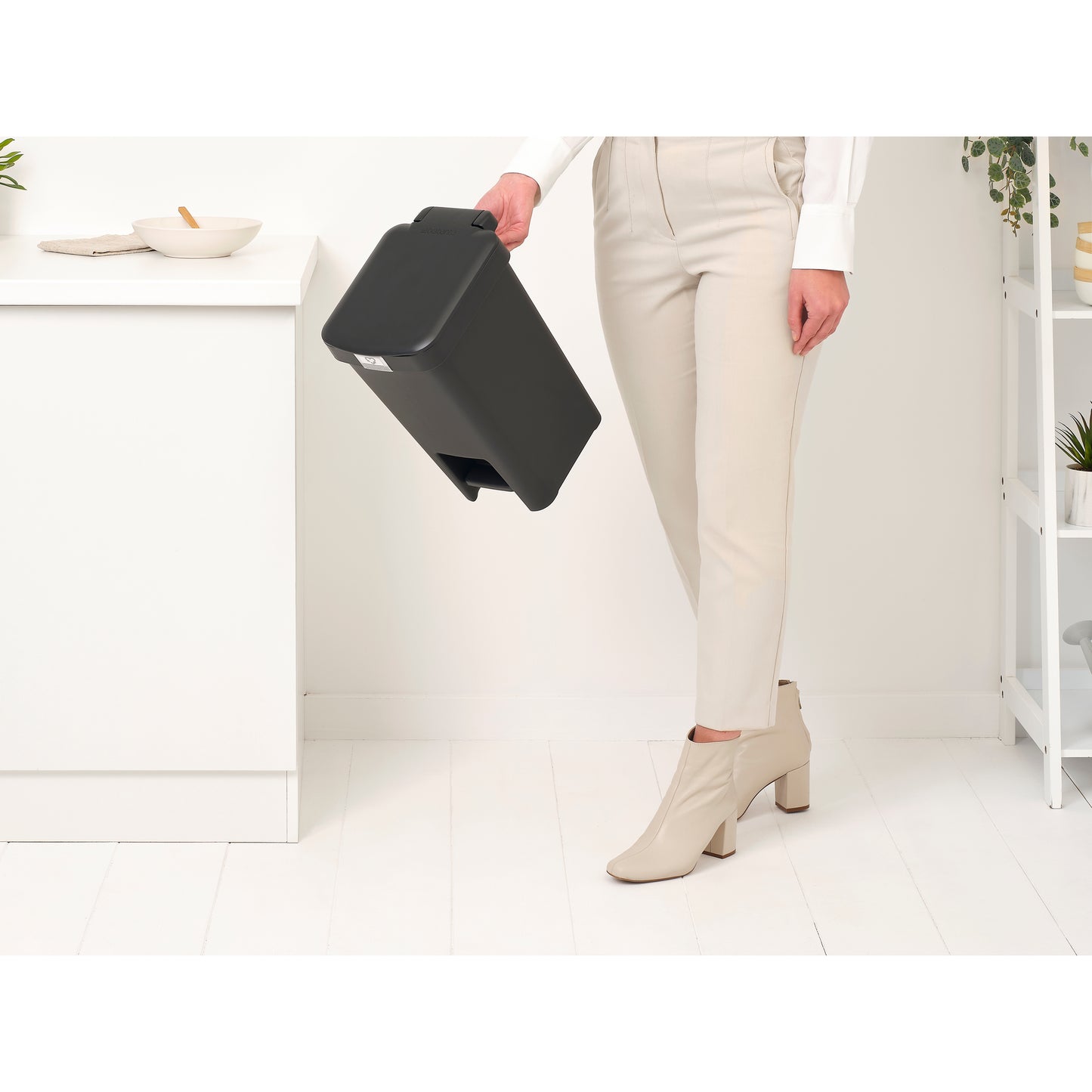 StepUp Pedal Bin 10L - Dark Grey