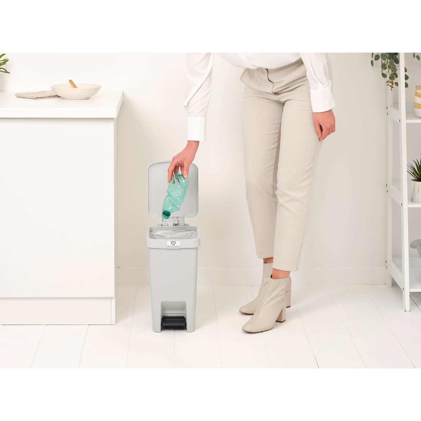 Pedal Bin StepUp- 10L-Light Grey