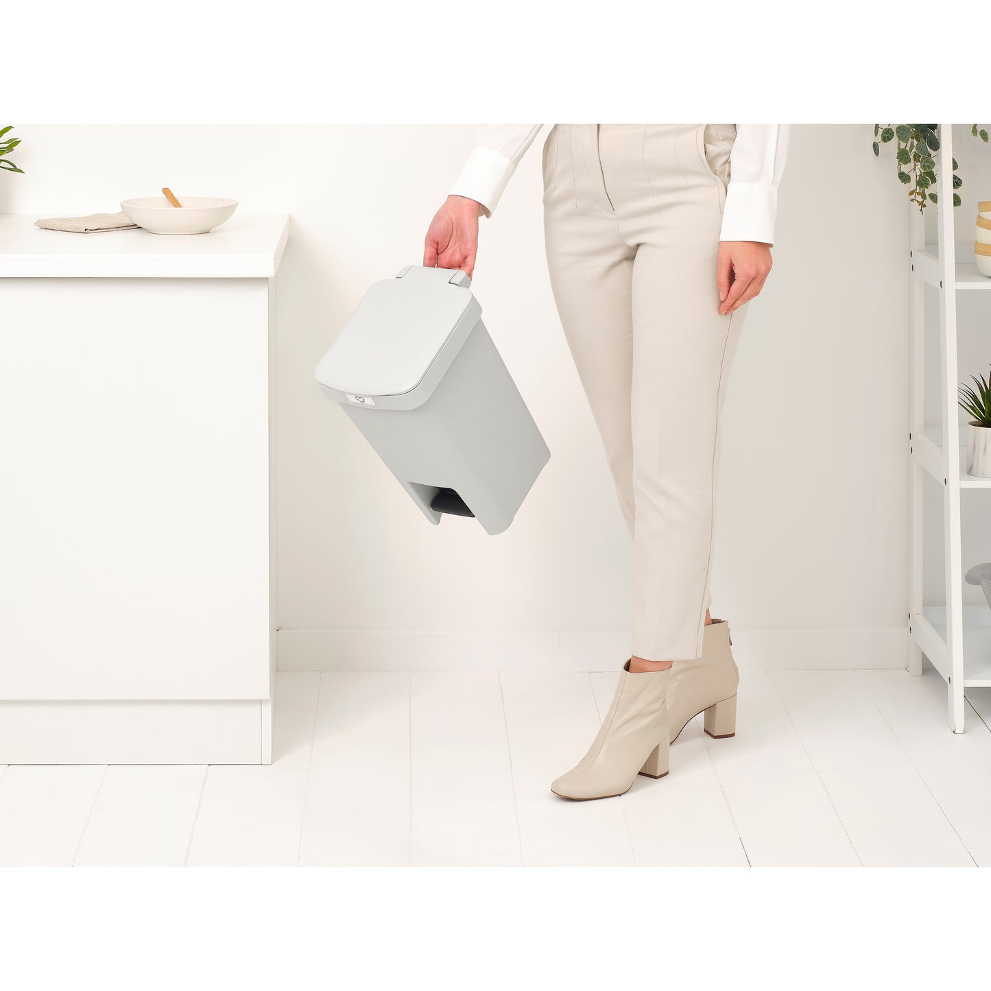 Pedal Bin StepUp- 10L-Light Grey