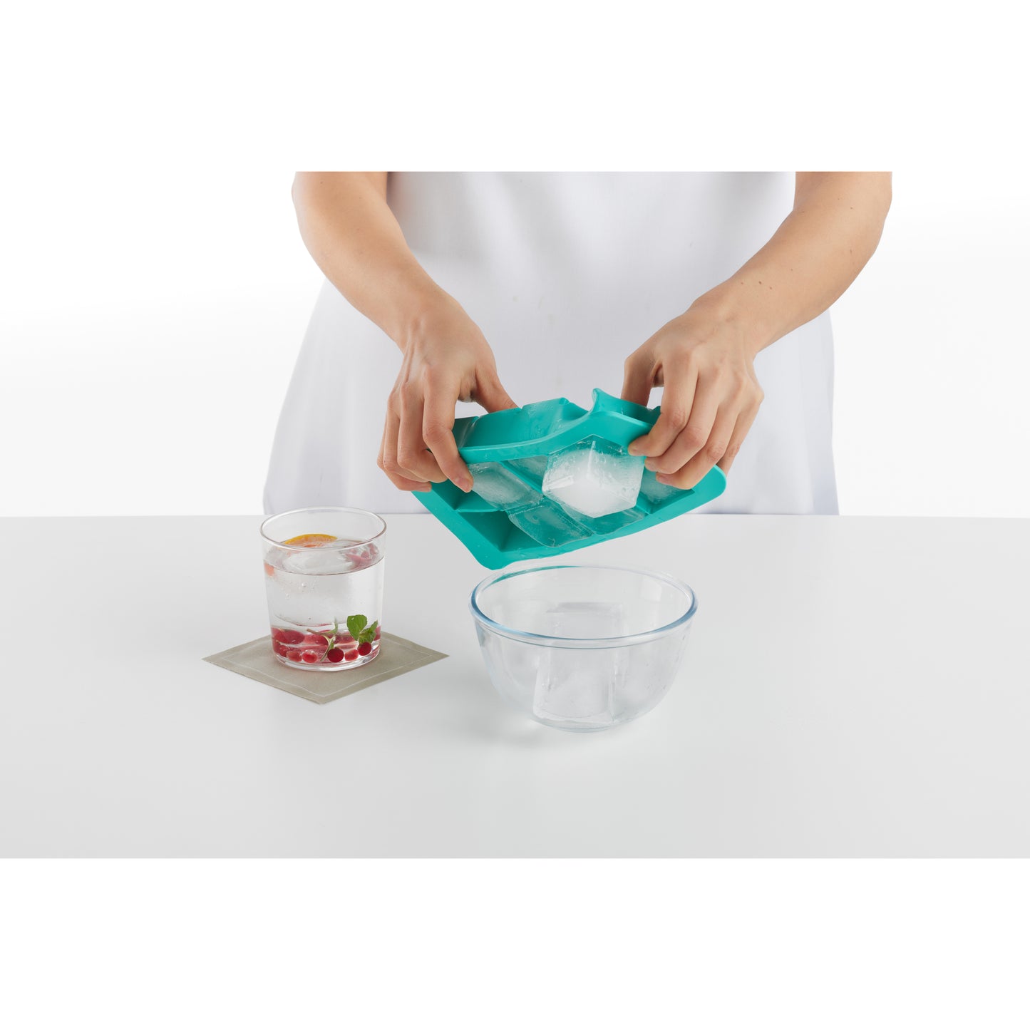 XL Square Ice Cube Tray - The Organised Store