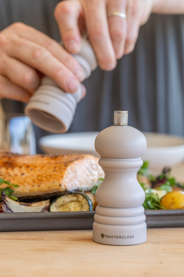 MasterClass Salt or Pepper Mill, 12cm, Latte