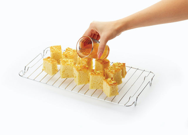 Medium Glass Measuring Cup