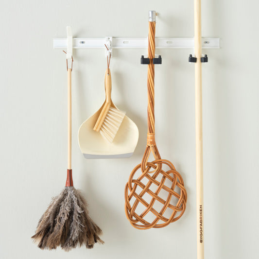 Storage Track W: 60 White