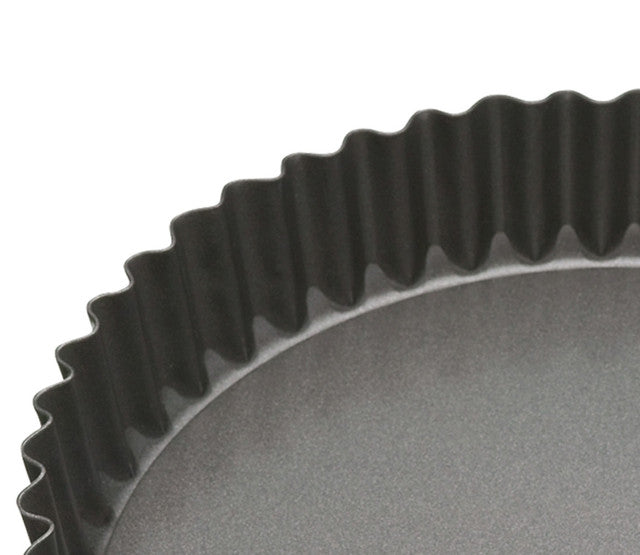 Non-Stick 12 Hole Shallow Pan