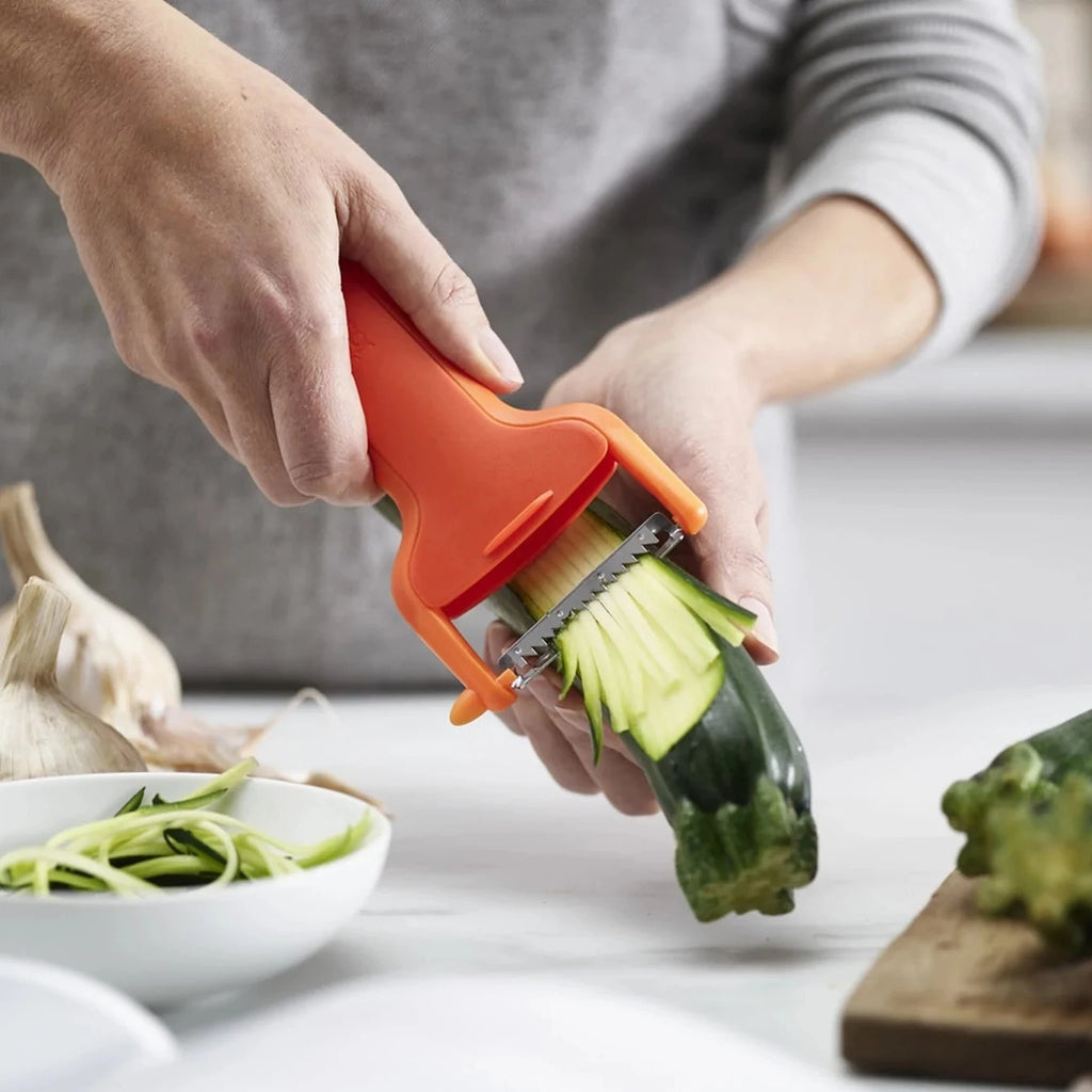 Peeler with Blade Guard