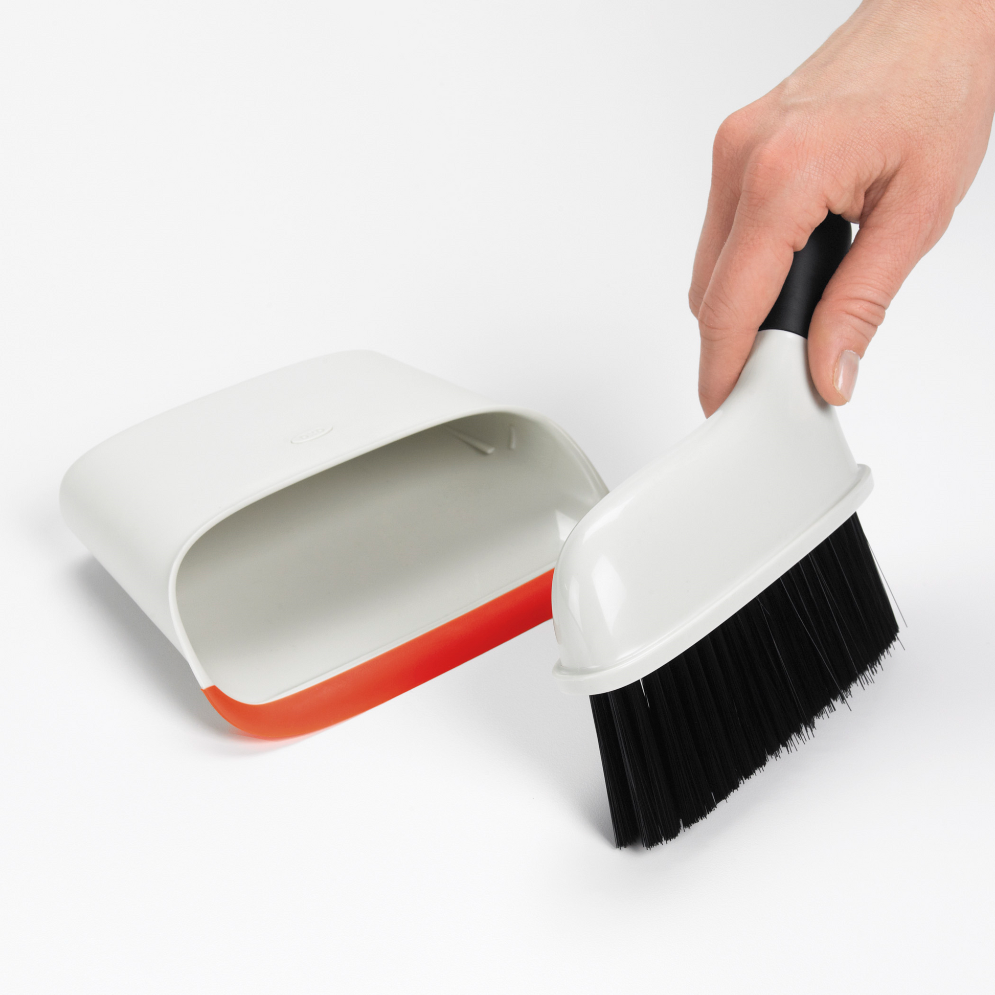 OXO Compact Dustpan & Brush Set - The Organised Store