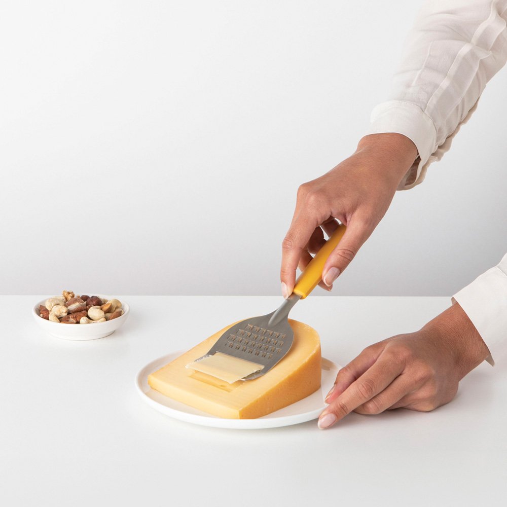 CHEESE SLICER PLUS GRATER