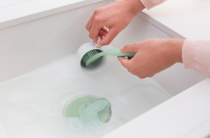 Dish Brush With Suction Cup Holder - Jade